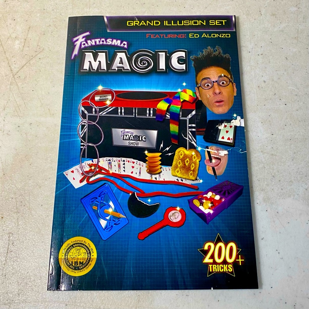 Fantasma Magic Book 200+ Tricks Grand Illusion INSTRUCTION MANUAL Feat Ed Alonzo